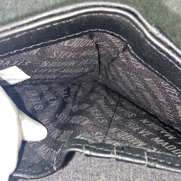 Steve Madden Women's French Smooth Black Wallet w/ Gold tone Embellishment - Picture 5 of 6